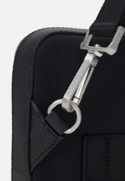 Lacoste CHANTACO - Aktentasche - Noir 11 Lacoste CHANTACO - Aktentasche - Noir -Lacoste 039259c01ec04fe993200006a3d62178