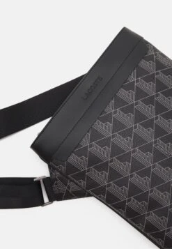 Lacoste THE BLEND - Umhängetasche - Monogram Noir Gris 12 Lacoste THE BLEND - Umhängetasche - Monogram Noir Gris -Lacoste 08eb4babc5cf401aa16becacbebff8ba