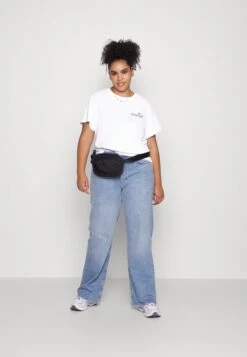 Lacoste Umhängetasche - Abimes 11 Lacoste Umhängetasche - Abimes -Lacoste 0c57514b79bf4fbd962885e967950ff8