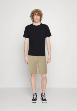 Lacoste UNISEX - Jogginghose - Lion 9 Lacoste UNISEX - Jogginghose - Lion -Lacoste 0cc759a80d2249ce8bc5f19d72c4881f