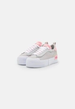 Lacoste PLATFORM - Sneaker Low - Light Gry/light Pnk 10 Lacoste PLATFORM - Sneaker Low - Light Gry/light Pnk -Lacoste 0cd3723e88e345e4a41a14ae5e0d7559