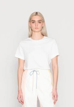 Jogginghose - Flour/flesh-napolitan Yellow -Lacoste 1233ef51aff746858c15de2b138dcab7 1