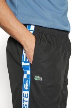 Lacoste Sport TENNIS SHORT LOGO - Kurze Sporthose - Black 12 Lacoste Sport TENNIS SHORT LOGO - Kurze Sporthose - Black -Lacoste 149f2889c4574b76b8f1766092372c93