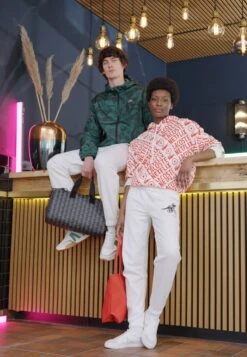 LACOSTE X NETFLIX - Jogginghose - Flour 9 LACOSTE X NETFLIX - Jogginghose - Flour -Lacoste 1681468690340