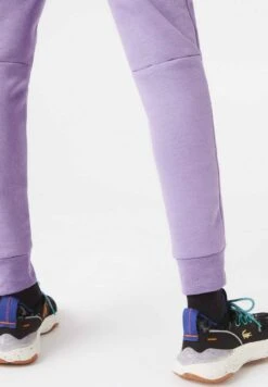 Lacoste Jogginghose - Violet 13 Lacoste Jogginghose - Violet -Lacoste 1aef0354a01242b38f210f9937af463c
