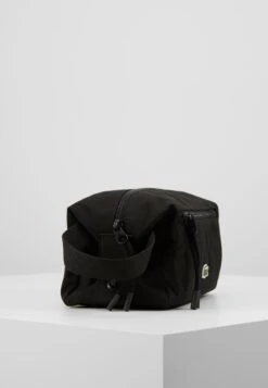 Lacoste NEOCROC - Kosmetiktasche - Black 11 Lacoste NEOCROC - Kosmetiktasche - Black -Lacoste 331f35186dbf4df4847b79739f06ca3a