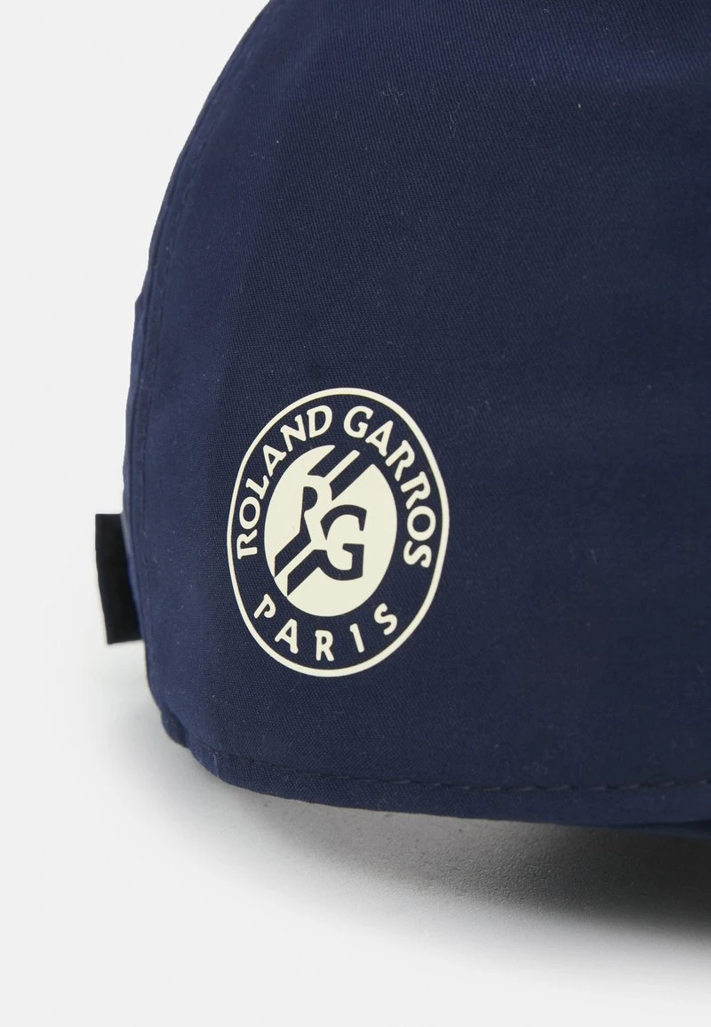 Lacoste Sport TENNIS - Cap - Navy Blue/vahine 6 Lacoste Sport TENNIS - Cap - Navy Blue/vahine – Bild 4