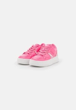 Lacoste Sneaker Low - Pink/white 10 Lacoste Sneaker Low - Pink/white -Lacoste 3eb567392bc14b7ea862b7dc9d853015