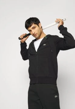 Lacoste Sport TRACKSUIT HODDED - Trainingsanzug - Black 13 Lacoste Sport TRACKSUIT HODDED - Trainingsanzug - Black -Lacoste 437d7ad3525e4d55b0c4d3c4c22d1800
