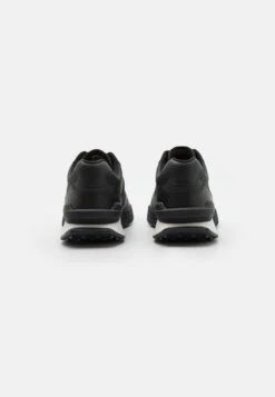 Lacoste SPIN DELUXE 2.0 - Sneaker Low - Black/white 11 Lacoste SPIN DELUXE 2.0 - Sneaker Low - Black/white -Lacoste 442866bc3de04dca90e62429df263039
