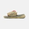 Lacoste ACE SLIDE - Pantolette Flach - Khaki/dark Grey 1 Lacoste ACE SLIDE - Pantolette Flach - Khaki/dark Grey -Lacoste 4e17ee4cc3314f229a332ed6ef909de7