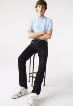 Lacoste VAQUERO - Jeans Straight Leg - Bleu 12 Lacoste VAQUERO - Jeans Straight Leg - Bleu -Lacoste 4ed9223506aa410c9b4d976ded6a3e24
