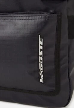 Lacoste STREET BALANCE - Tagesrucksack - Bleu/nuit Noir 11 Lacoste STREET BALANCE - Tagesrucksack - Bleu/nuit Noir -Lacoste 572500cdb9fa46fb9eeef19b7077f543