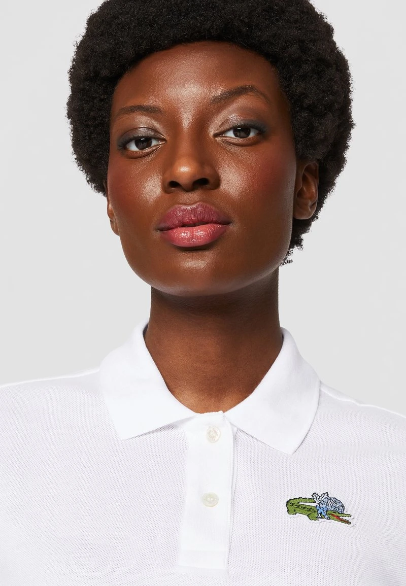 LACOSTE X NETFLIX - Poloshirt - White 8 LACOSTE X NETFLIX - Poloshirt - White – Bild 6