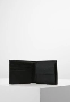 Lacoste BILLFOLD COIN - Geldbörse - Black 12 Lacoste BILLFOLD COIN - Geldbörse - Black -Lacoste 64025963fd9f4c94a23c49eaf54c95eb
