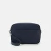 Lacoste DAILY LIFESTYLE CROSSOVER BAG - Umhängetasche - Marine