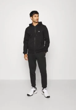 Lacoste Sport TRACKSUIT HODDED - Trainingsanzug - Black 10 Lacoste Sport TRACKSUIT HODDED - Trainingsanzug - Black -Lacoste 67f3b4e60c774a9b84e7c959869b5d33