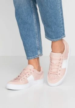 Lacoste COURTLINE - Sneaker Low - Nat/white