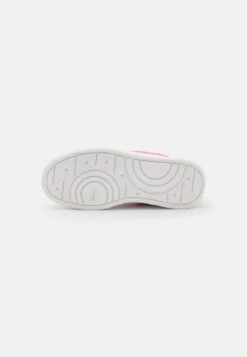 Lacoste Sneaker Low - Pink/white 12 Lacoste Sneaker Low - Pink/white -Lacoste 6ead7e2ed59141ddbe371c3d7b61de58