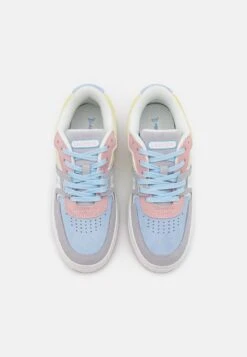 Lacoste Sneaker Low - White/light Purple 13 Lacoste Sneaker Low - White/light Purple -Lacoste 764d9505dbe6466b987f1018105eee2f