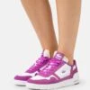 Lacoste T-CLIP - Sneaker Low - White/purple 2 Lacoste T-CLIP - Sneaker Low - White/purple -Lacoste 787be4e27b9f47e6ba338bd2f3505b4f