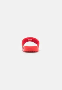 Lacoste CROCO 1.0 - Pantolette Flach - Red/white -Lacoste 7b8c99b0857f4453861f0202a1072d3a