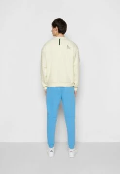 Lacoste Sweatshirt - Pollen 12 Lacoste Sweatshirt - Pollen -Lacoste 8042fb59956e4b35a39b3d7982fe68ac