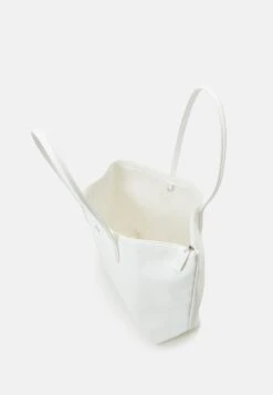 Lacoste SHOPPING BAG - Shopping Bag - Farine 10 Lacoste SHOPPING BAG - Shopping Bag - Farine -Lacoste 8129057442fa44feb4914bb2a527c9ac