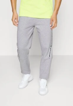 Lacoste Sport TAPERED ACTIVE - Jogginghose - Silver Chine