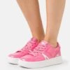 Lacoste Sneaker Low - Pink/white 1 Lacoste Sneaker Low - Pink/white -Lacoste 884f0ef437504c56b3204c024b0ab741