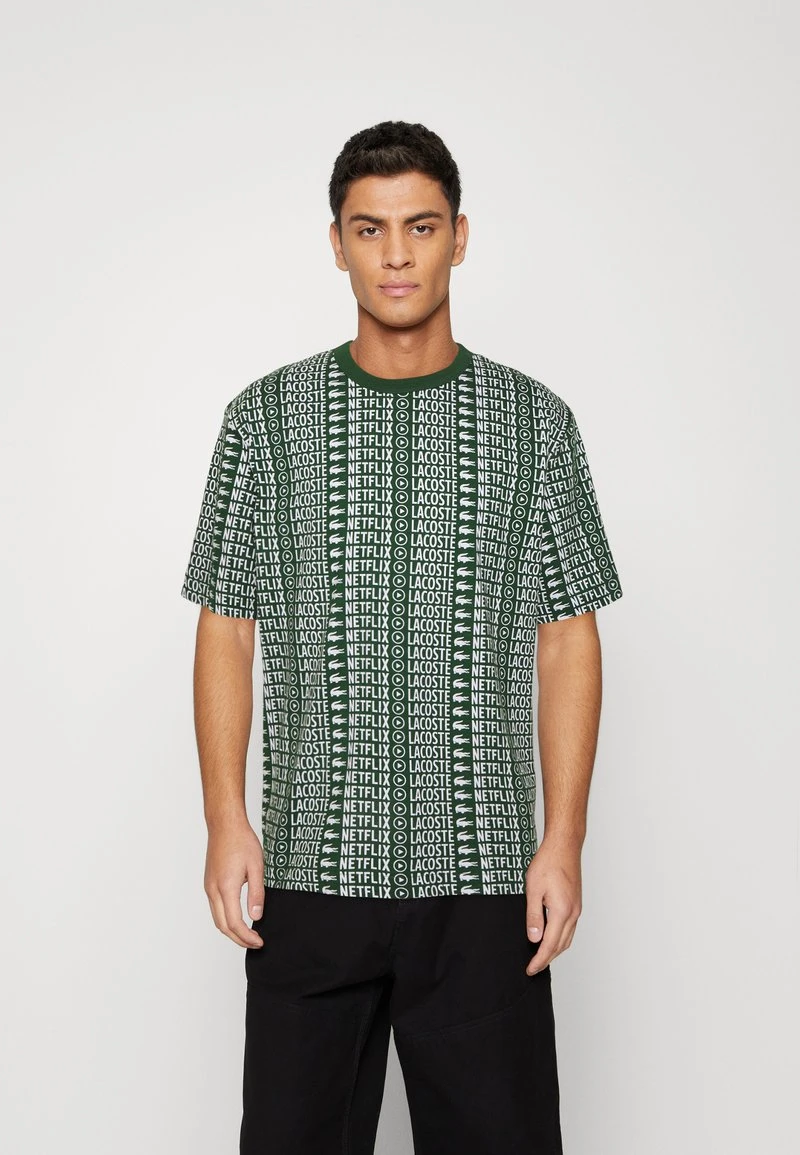LACOSTE X NETFLIX UNISEX - T-Shirt Print - Green/white 2 LACOSTE X NETFLIX UNISEX - T-Shirt Print - Green/white