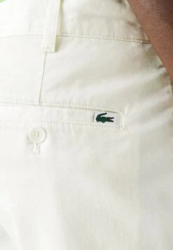 Lacoste Shorts - Blanc 10 Lacoste Shorts - Blanc -Lacoste 9f455bdea3054f2e99aff070e01ef0e5