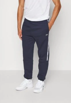 Lacoste Sport PANT TAPERED - Jogginghose - Navy Blue -Lacoste a59fd859f59243179bb8caeb8cf66dbf 1