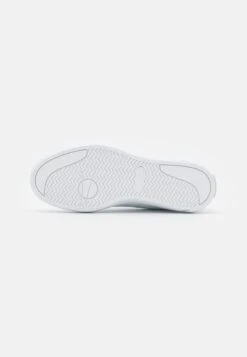 Lacoste GRIPSHOT - Sneaker Low - White 12 Lacoste GRIPSHOT - Sneaker Low - White -Lacoste a5a9b732602b42aab2979b9f10fad599