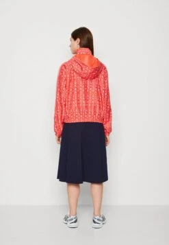 Lacoste Windbreaker - Red Multico 10 Lacoste Windbreaker - Red Multico -Lacoste ac4ce6d2a90542f291d29609a90e5ba4