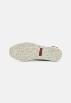 Lacoste POWERCOURT 2.0 - Sneaker Low - White/red 12 Lacoste POWERCOURT 2.0 - Sneaker Low - White/red -Lacoste b1695526d92c469e9f32ca6725e419ce