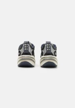 Lacoste ODYSSA - Sneaker Low - Black/navy 10 Lacoste ODYSSA - Sneaker Low - Black/navy -Lacoste b1f556260e8943b38bb93b2d2adeedf9