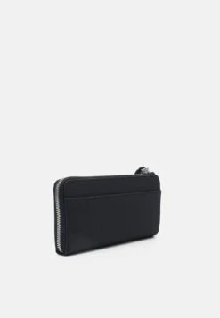 Lacoste DAILY LIFESTYLE SLIM ZIP WALLET - Geldbörse - Noir 13 Lacoste DAILY LIFESTYLE SLIM ZIP WALLET - Geldbörse - Noir -Lacoste bae134496a0e409795c9b2095e106ba5