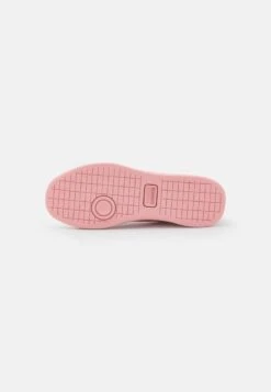 Lacoste CARNABY PIQUEE - Sneaker Low - Pink 12 Lacoste CARNABY PIQUEE - Sneaker Low - Pink -Lacoste bd740f6aba2e4c4aa2f04905e4e57c32