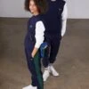Lacoste UNISEX - Sweatshirt - Bleu Marine/vert/blanc 2 Lacoste UNISEX - Sweatshirt - Bleu Marine/vert/blanc -Lacoste c15261e1e752406da1aeb70fbbb9b076