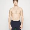 Lacoste YUN - Badeshorts - Navy Blue/green Flour 1 Lacoste YUN - Badeshorts - Navy Blue/green Flour -Lacoste d8c544b3109c44a4808054788362f9f0 1