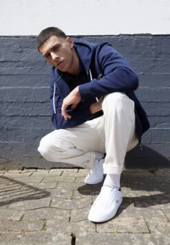 Lacoste GRADUATE - Sneaker Low - White/navy/red 11 Lacoste GRADUATE - Sneaker Low - White/navy/red -Lacoste def7739e784647cf983a24538aaf57d3