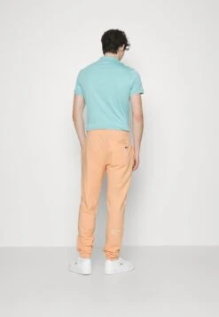 Lacoste Jogginghose - Orange Clair 10 Lacoste Jogginghose - Orange Clair -Lacoste ea57b1b5c0fe47eb81dc112a101db41e
