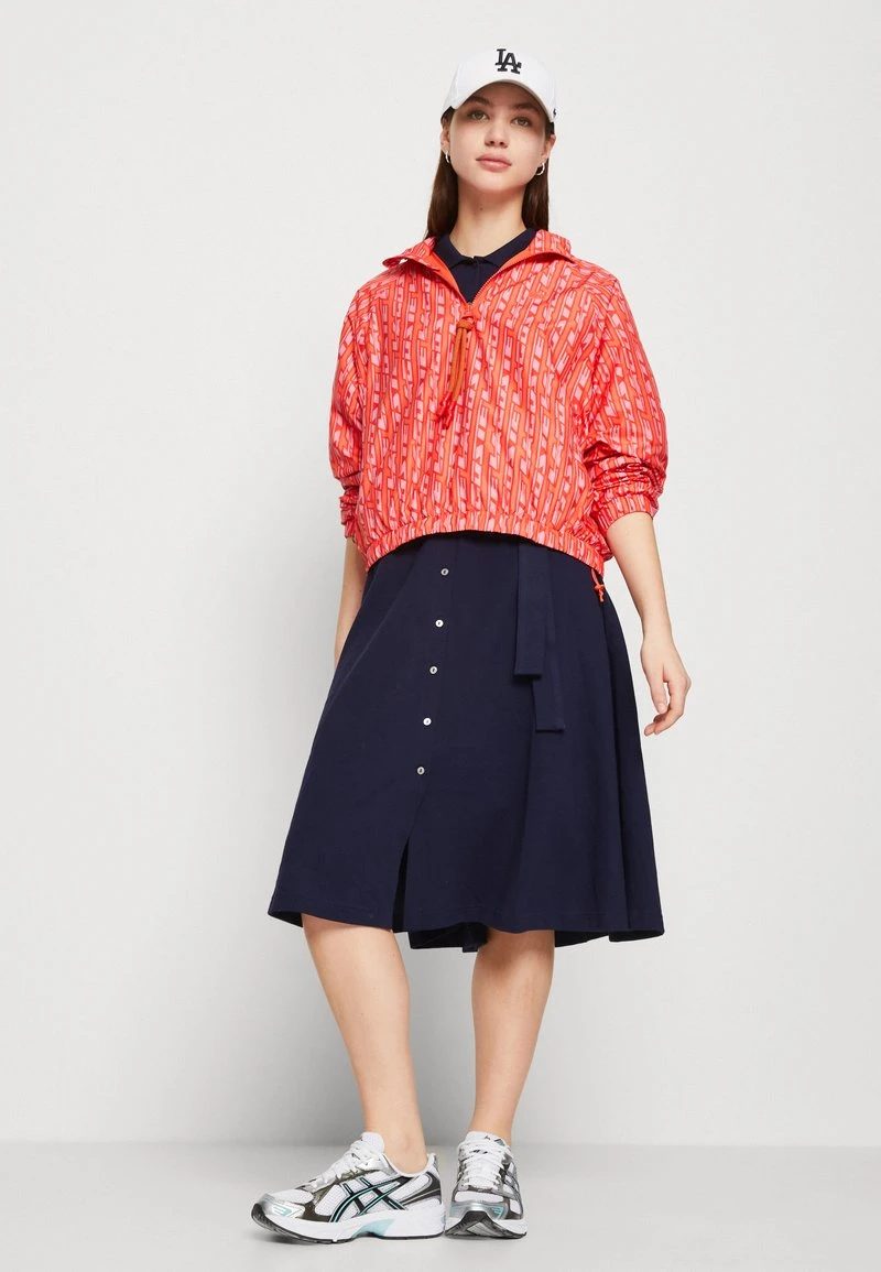 Lacoste Windbreaker - Red Multico 6 Lacoste Windbreaker - Red Multico – Bild 4