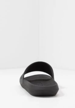 Lacoste CROCO SLIDE - Badesandale - Black/white 11 Lacoste CROCO SLIDE - Badesandale - Black/white -Lacoste ed4bd5a0128c4a9e81a75630629c7933