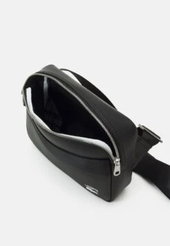 Lacoste PRACTISE UNISEX - Umhängetasche - Noir 10 Lacoste PRACTISE UNISEX - Umhängetasche - Noir -Lacoste f8fc24be503b4365850b80818a70aada